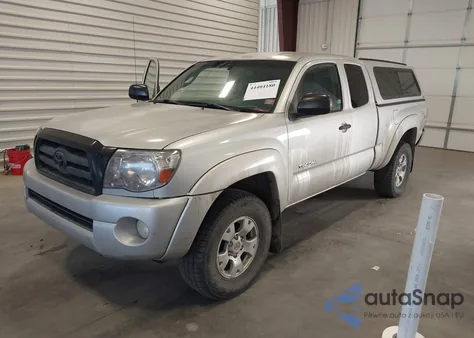 2007 Toyota Tacoma Base V6 z USA, uszkodzony, nr VIN 5TEUU42N87Z452567